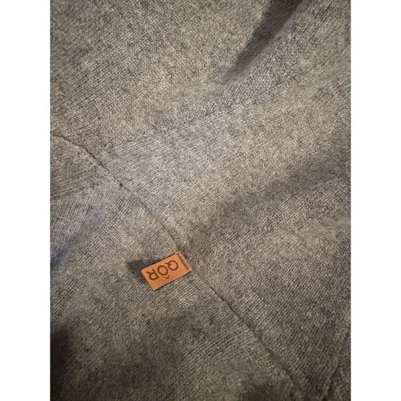 QÔR 100% Cashmere Zip-Up Hoodie – Light Gray - Picture 7 of 7